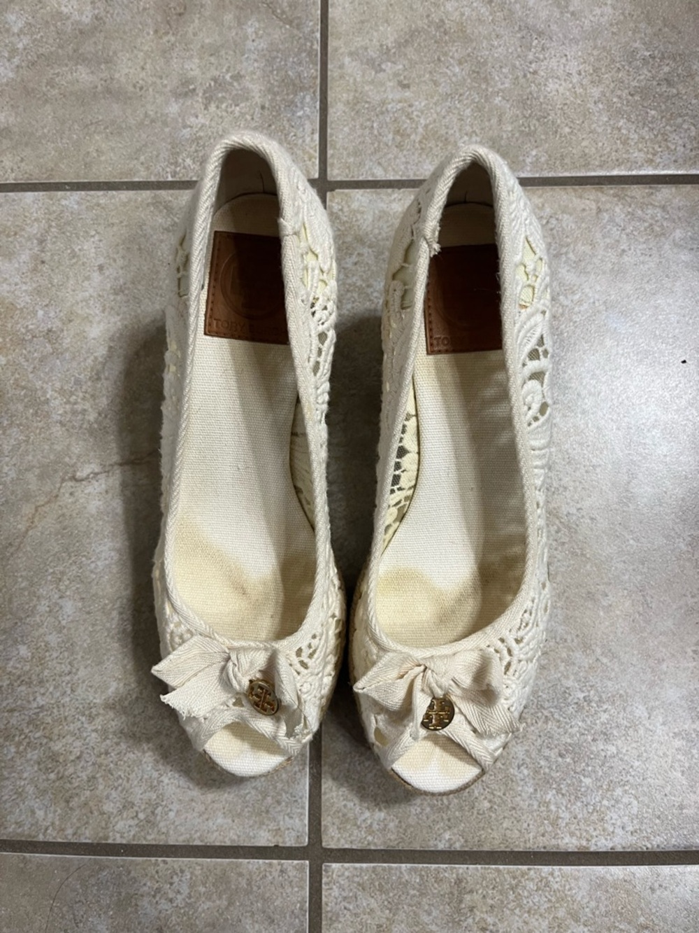 Tory Burch Lace Espadrille Wedge Peep-Toe Pumps in Cream - Picture 4 of 4